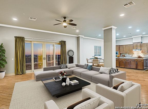 5th image of 230 Dwyer Ave #1103