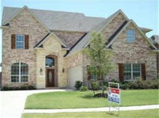 2615 Waterfront Dr, Grand Prairie, TX 75054