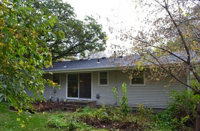 1st image of 1690 Canyon Ln