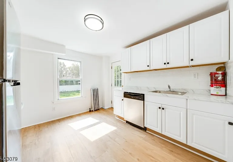 37 Bowers Ln — Photo 12