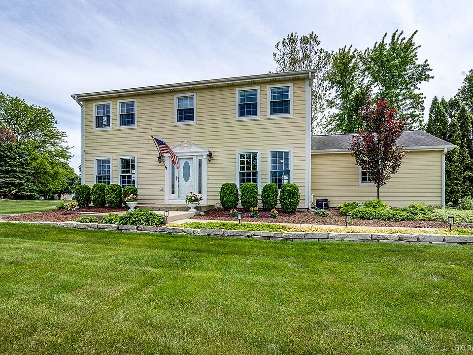 1st image of 14709 W Cinnamon Creek Ln