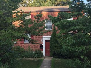 1523 N Stafford St APT B, Arlington, VA 22207