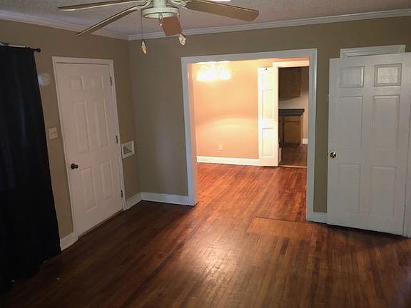 4th image of 2244 Pine Hill Pl