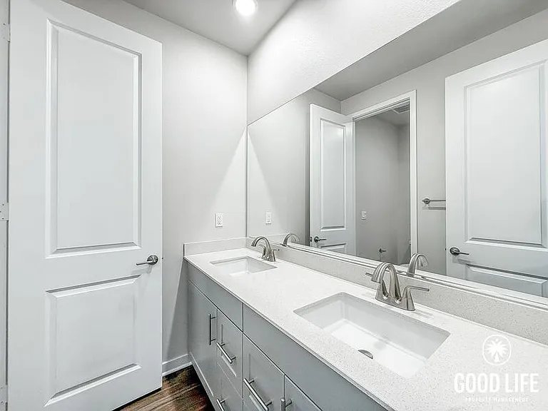 9194 Connolly Ln — Photo 11