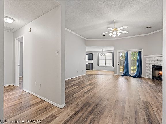 4th image of 6316 Parkfront Dr