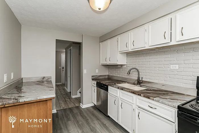 608 Jeffery Ct — Photo 11