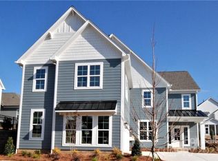 3203 Raccoon Ln, Charlotte, NC 28270