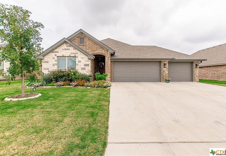 1st image of 2605 Paisley Dr
