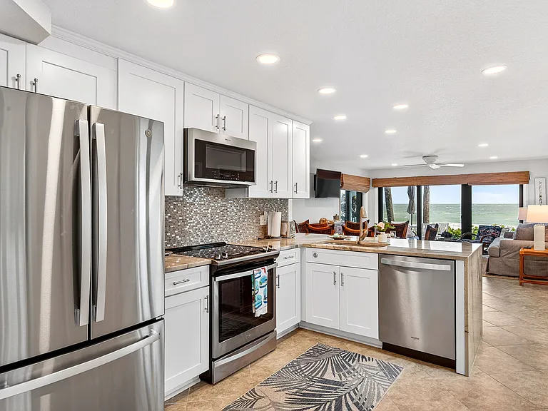 2100 Gulf Blvd #11 — Photo 10