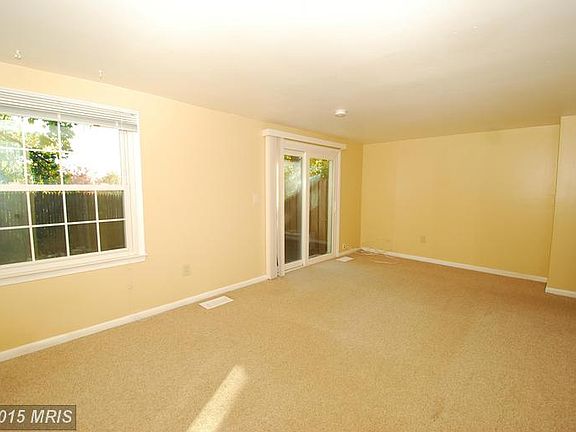 3rd image of 3320 Tidewater Ct #A-11