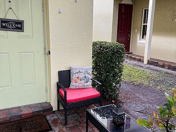 4th image of 1908 SE Grand Dr