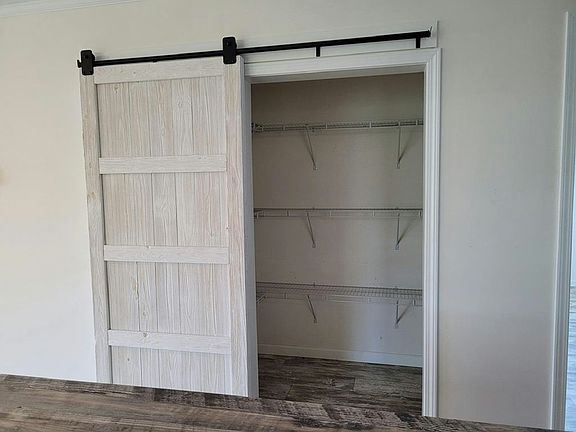 3rd image of 2863 Holster Way