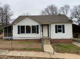 715 Parker St, Benton, AR 72015