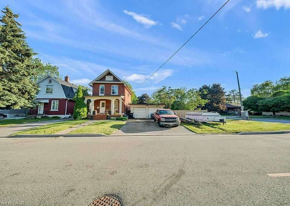 1st image of 118 Hewat St