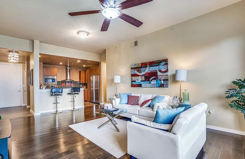 1st image of 2323 N Houston St #200.7