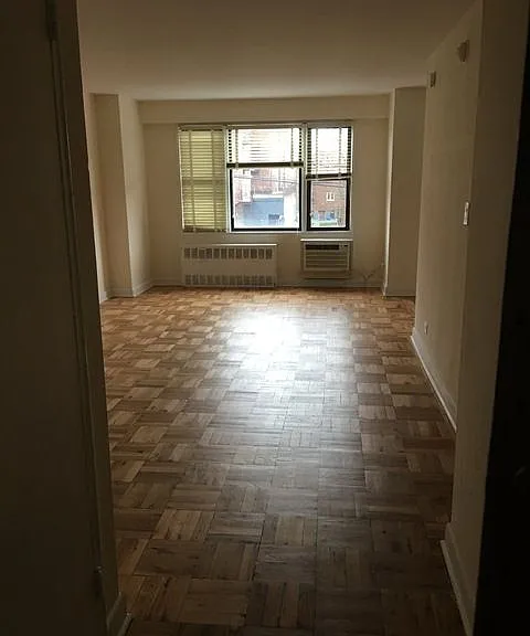 9801 67th Ave #8L — Photo 4