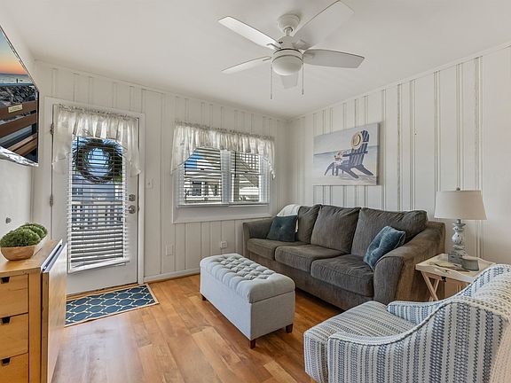 5th image of 608 Ocean Ave #205
