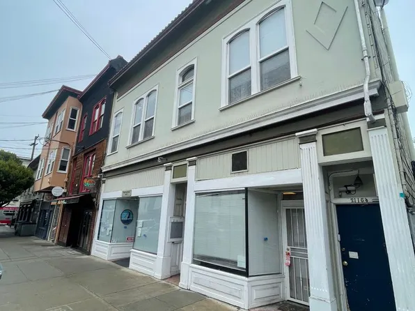 165 (2116-18 Greenwich), 2116-2118 Greenwich St #2, San Francisco, CA 94123