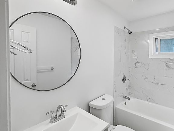 5th image of 1739 Stratford Ave #2
