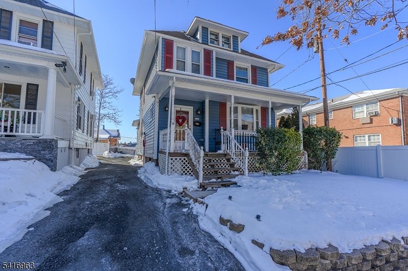 1st image of 39 Hobart St