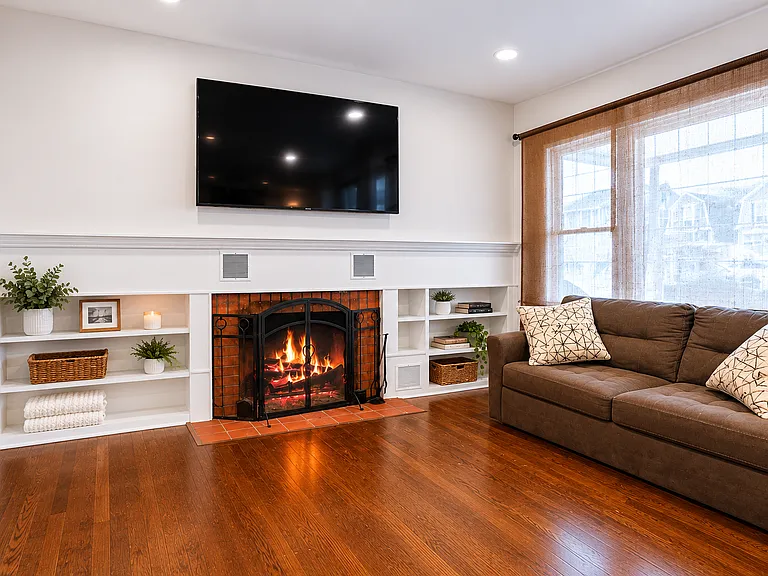 55 Seadrift Ave #1 — Photo 3