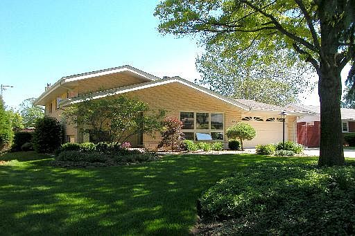 1st image of 6844 Evergreen Ave