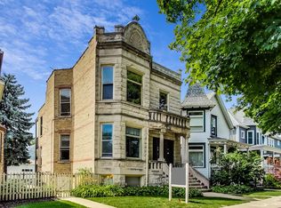 2626 N Drake Ave, Chicago, IL 60647