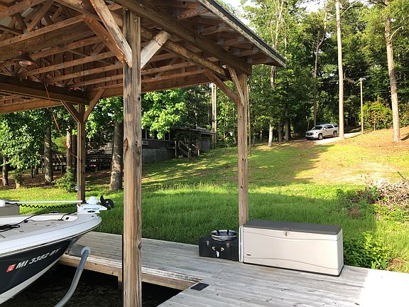 4th image of 9132 Mae Crooker Cir