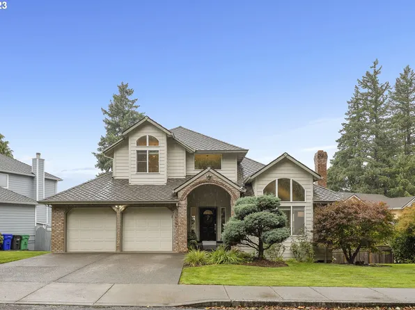 14107 SE Fircrest Ct, Portland, OR 97236