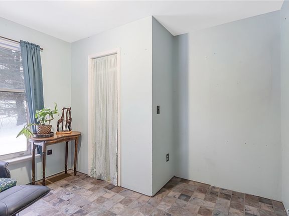 4th image of 6199 Lorena Rd