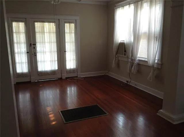 335 Virginia St — Photo 3