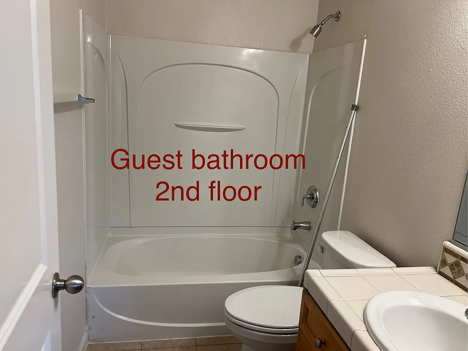 427 Hetherington Cir #1