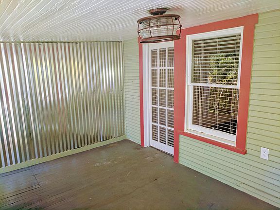 2nd image of 343 7th St S APT 3