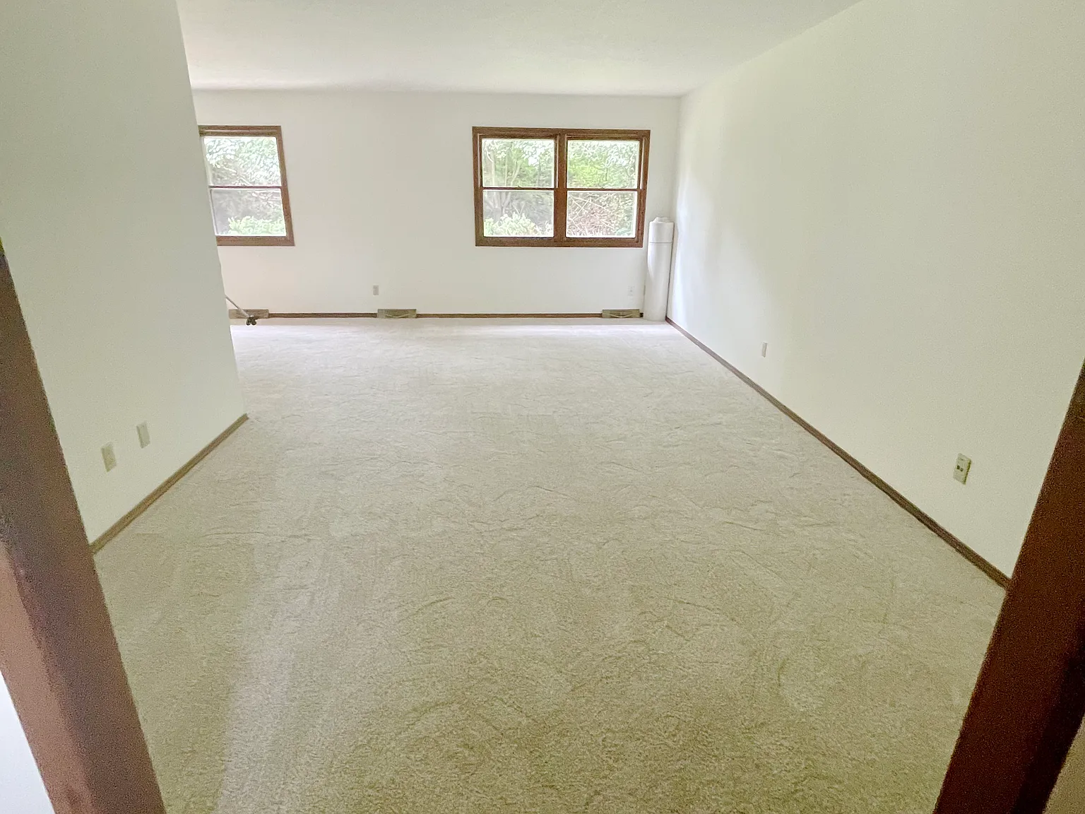 3 bed, 1568 sqft, $2,050 — Photo 2