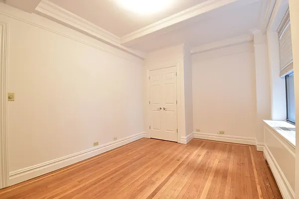 Rented by (Legacy) NY Quality Living Uptown | media 19