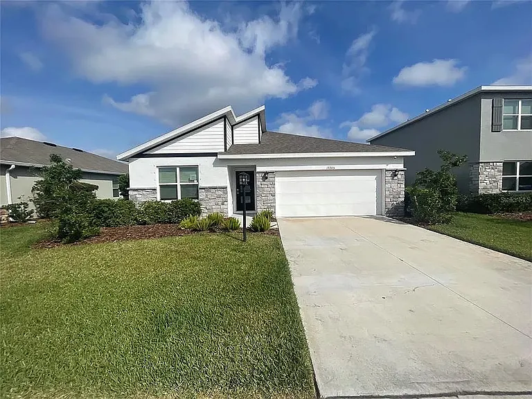 17205 Barnwood Pl — Photo 1