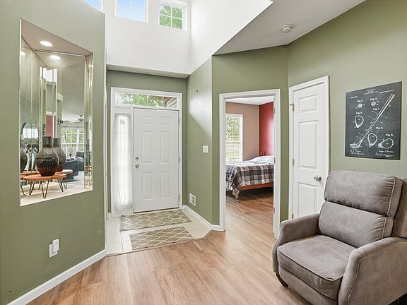 4th image of 1360 Mackinaw Pl