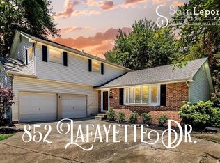 852 Lafayette Dr, Mount Laurel, NJ 08054