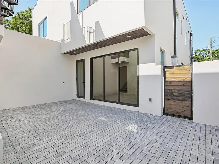 1412 S Moody Ave #A — Photo 5