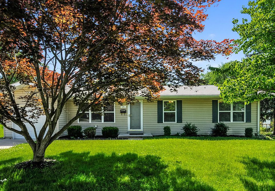1st image of 25 Forestwood Dr