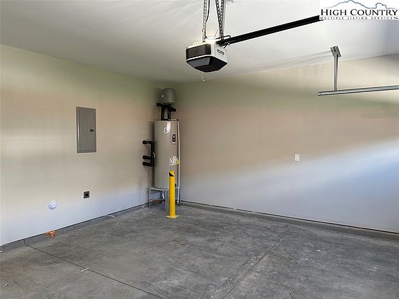 4th image of 106 N Bridge Street #106