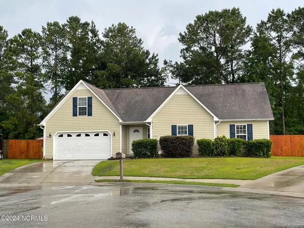 1500 Mesquite Court, Havelock, NC 28532