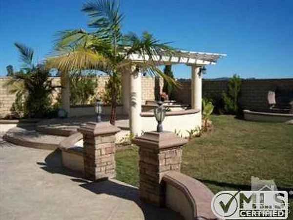 296 Brister Park Ct #3 — Photo 6