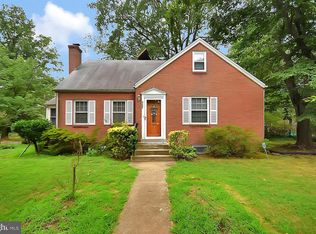 4207 Skyline Dr, Suitland, MD 20746