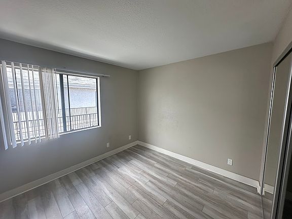 2nd image of 1207 Rose Ave #11215800