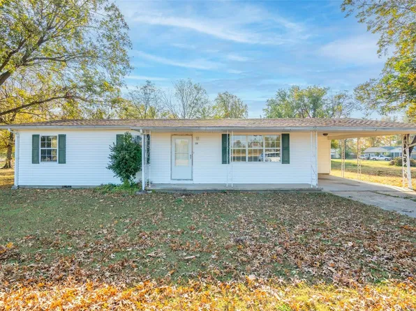 224 Circle Dr, Neelyville, MO 63954