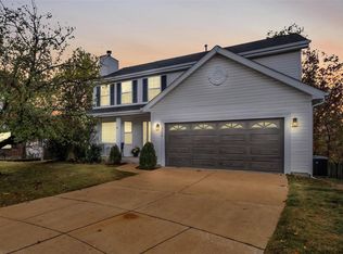 352 Crescent Ave, Valley Park, MO