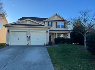 306 Seymour Pl, Cary, NC 27519