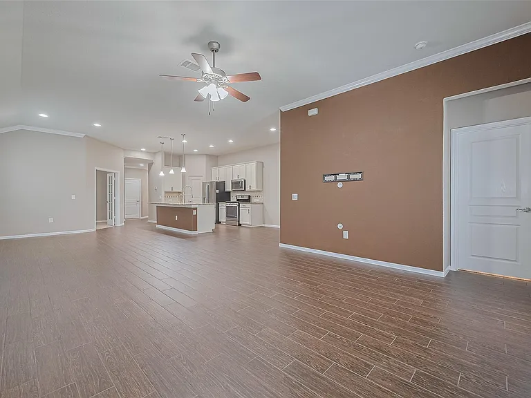5327 Silver Ledge Dr — Photo 23