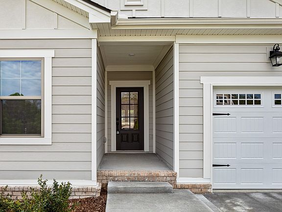5th image of 310 Bucklebury Ct Lot 108